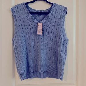 Wild fable cable knit sweater vest